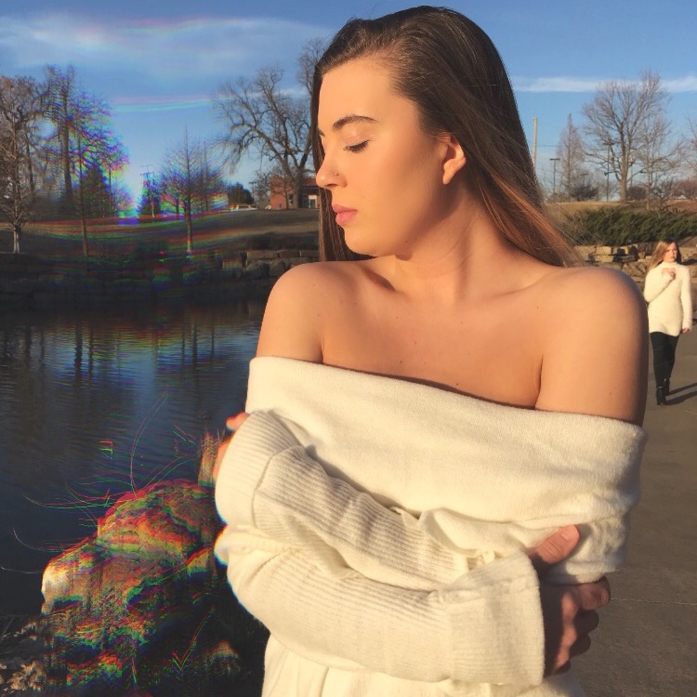 Meet your Posher, Reagan